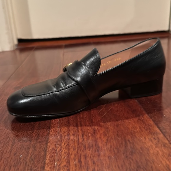 Gucci GG Logo Loafers - Size 38 - Picture 5 of 10